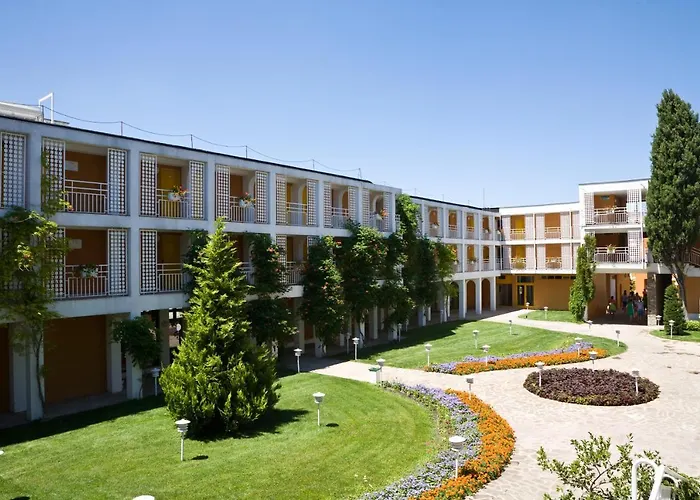 Отель Nessebar 3*