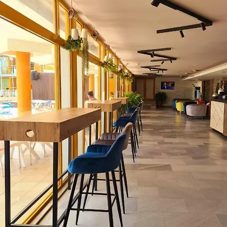 Nessebar ساني بيتش
